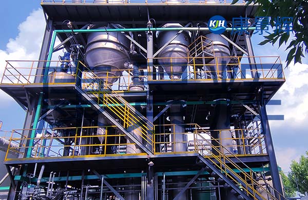 每小時(shí)10噸的橡膠助劑高鹽廢水三效蒸發(fā)器