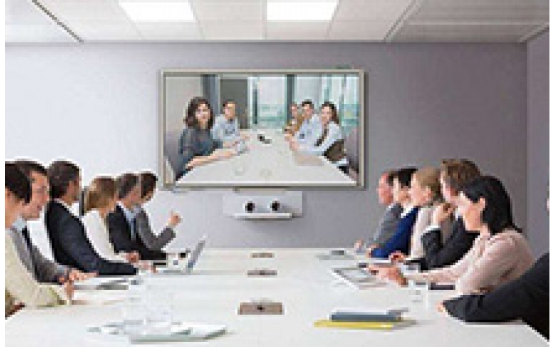 選擇智能會議一體機應該著重考慮哪幾個方面？