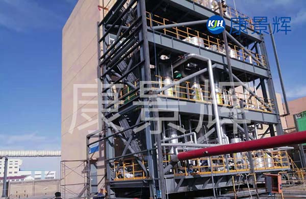 強制循環多效蒸發器析出晶體后，晶體并不會在多效蒸發器的分離器中停留太長時間